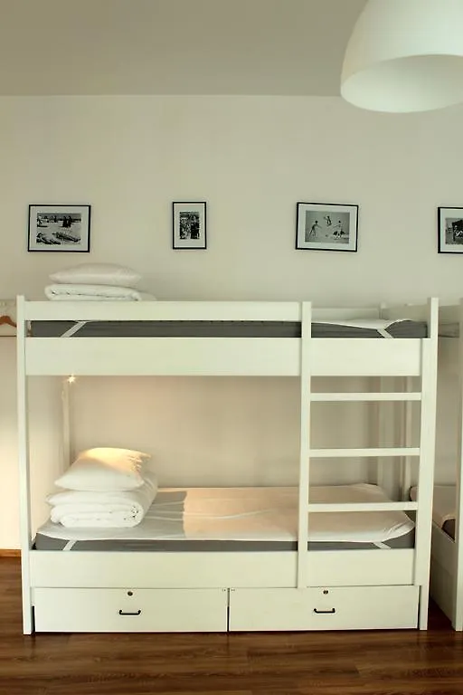 Sisters Lodge Hostel Sopot 0*,